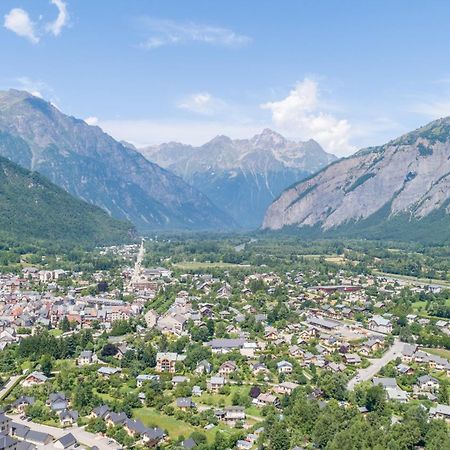Camping Le Colporteur Hotel Le Bourg-d'Oisans Exterior photo