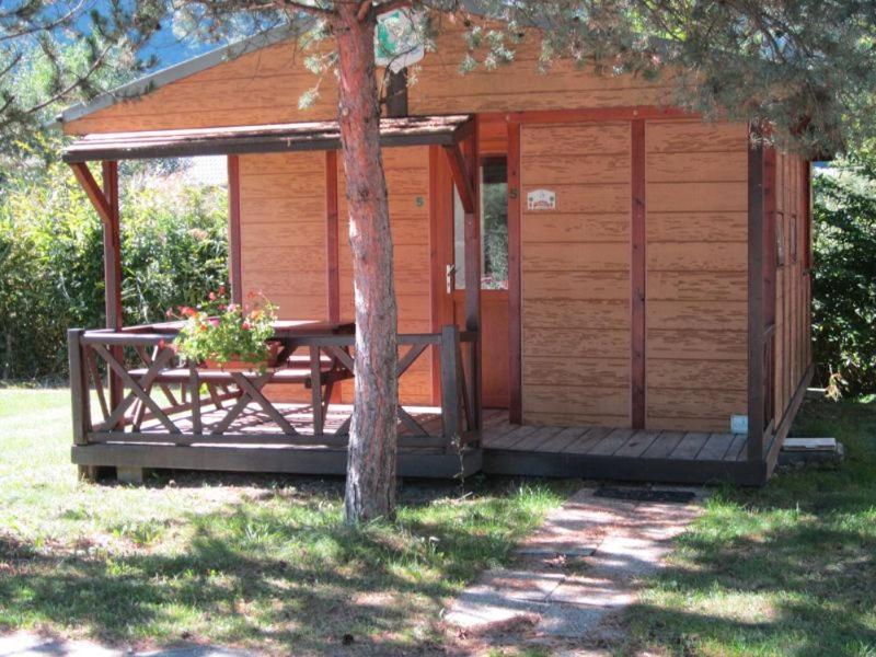 Camping Le Colporteur Hotel Le Bourg-d'Oisans Exterior photo